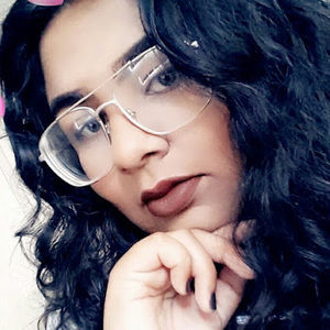 Meet your Posher, Valerie